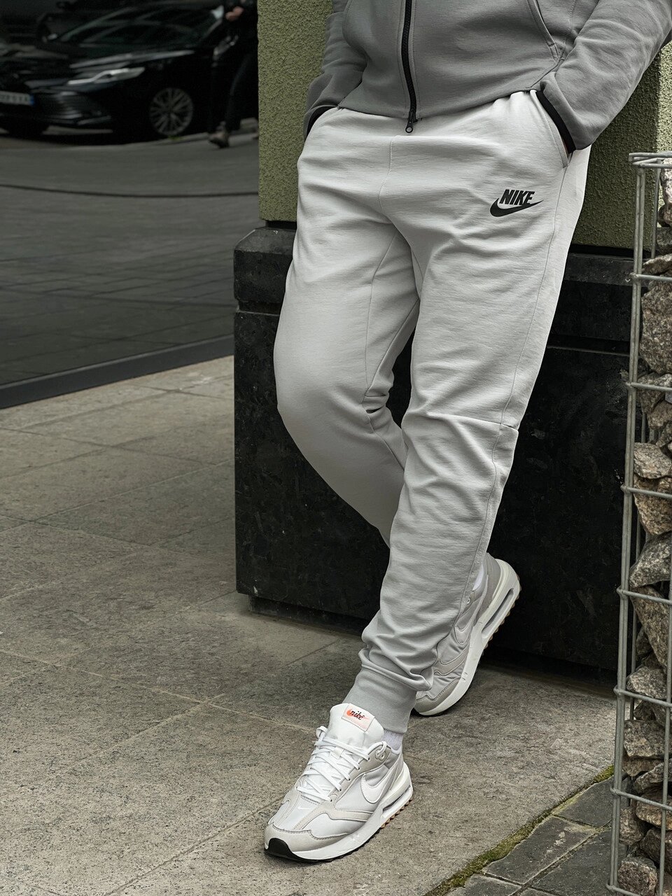 Чоловічі спортивні штани Nike Sportswear Pant / DR9089-077 (Розміри:M,L) від компанії Інтернет магазин "Airpac" - фото 1