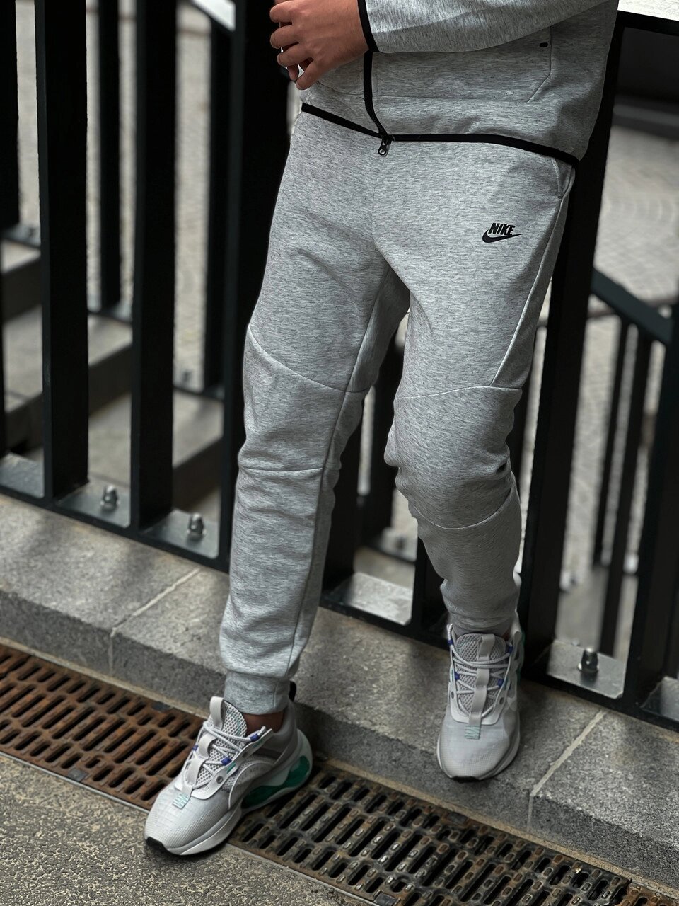 Чоловічі спортивні штани Nike Tech Fleece / CLO-157 (Розміри: S, M, L, XL) від компанії Інтернет магазин "Airpac" - фото 1