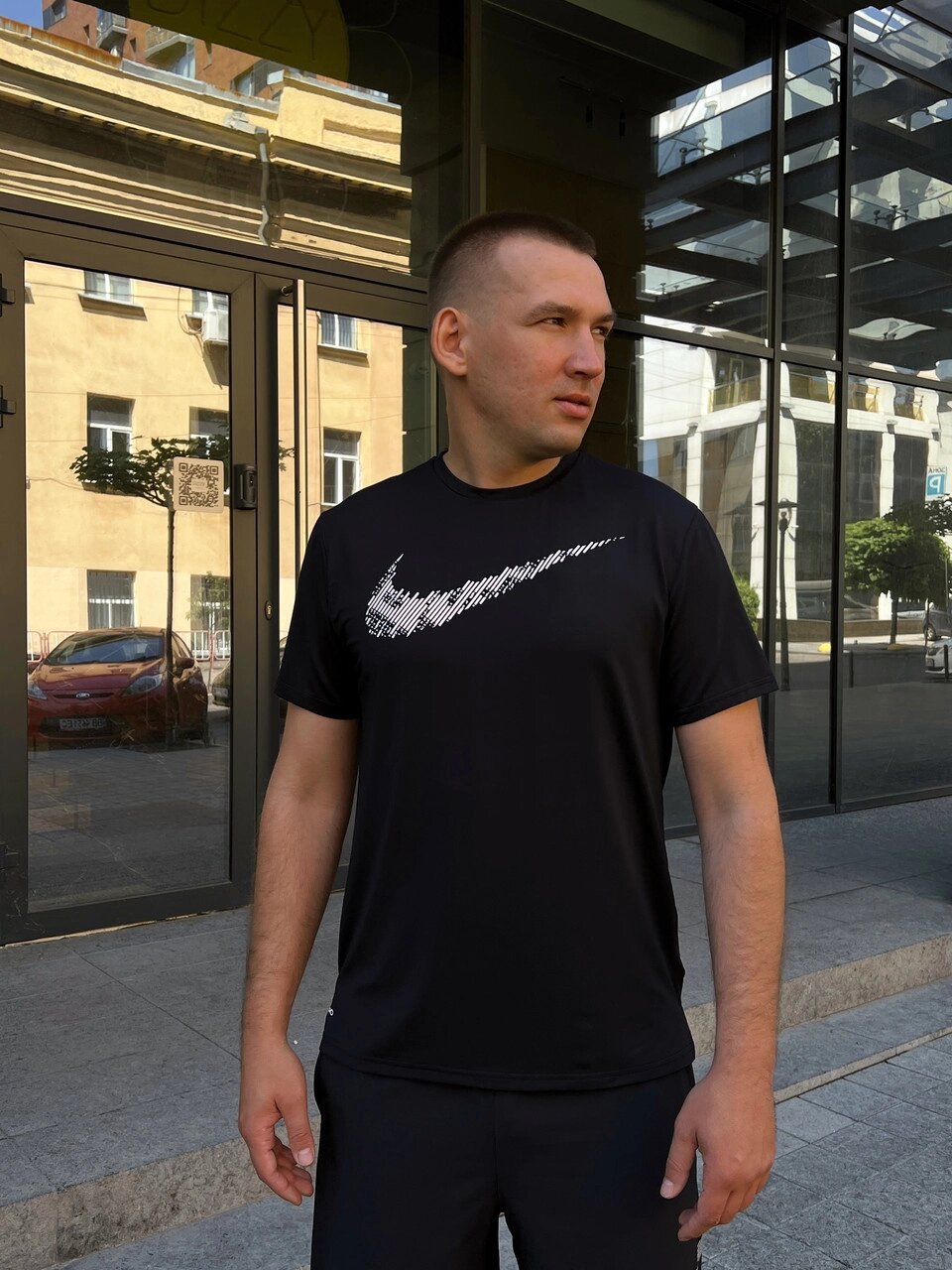 Футболка чоловіча Nike Dri-Fit / CJ4633-010 (Розміри:M,L, XL, XXL) від компанії Інтернет магазин "Airpac" - фото 1