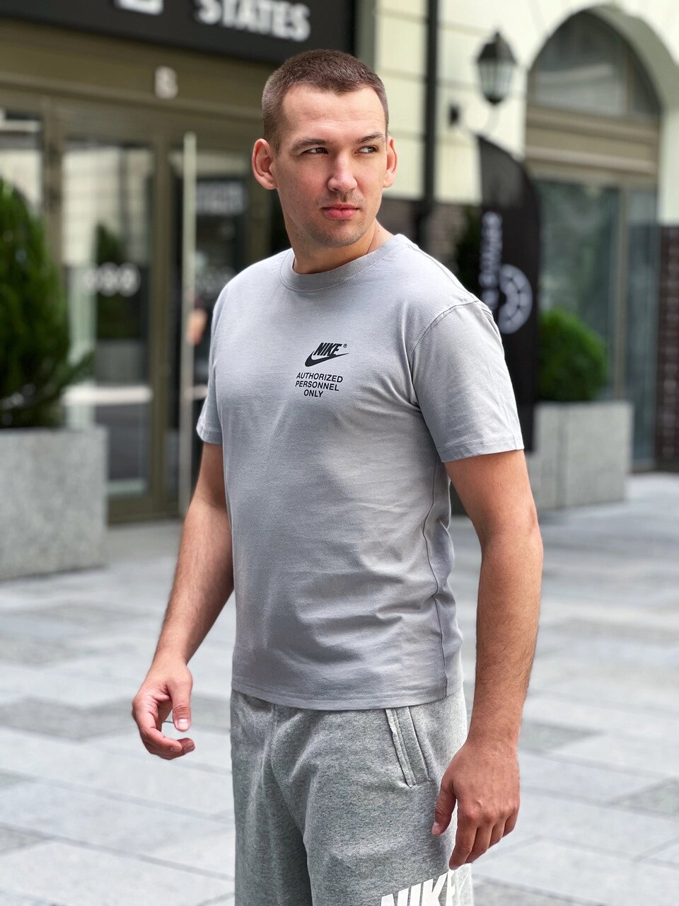 Футболка чоловіча Nike Sportswear Authorised Personnel / DM6428-077 (Розміри:S,M,L, XL,2XL) від компанії Інтернет магазин "Airpac" - фото 1