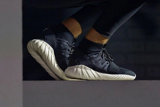 Кросівки чоловічі Adidas Tubular Doom Primeknit / ADM-1328 від компанії Інтернет магазин "Airpac" - фото 1