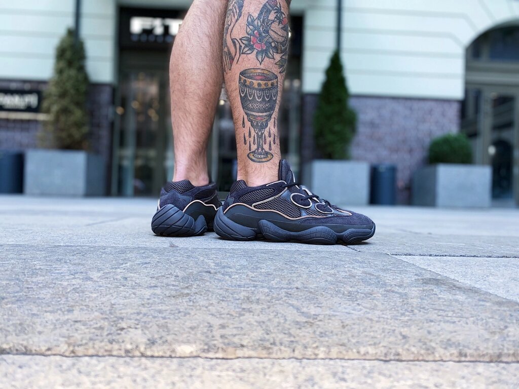 Кросівки чоловічі Adidas Yeezy 500 Boost "Utility Black" (Розмір:41,42,44) від компанії Інтернет магазин "Airpac" - фото 1