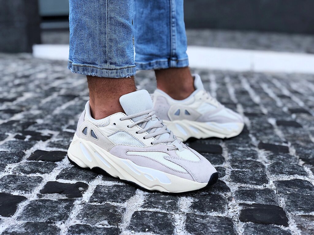 Кросівки чоловічі Adidas Yeezy 700 Boost "Analog" (Розміри:43) від компанії Інтернет магазин "Airpac" - фото 1