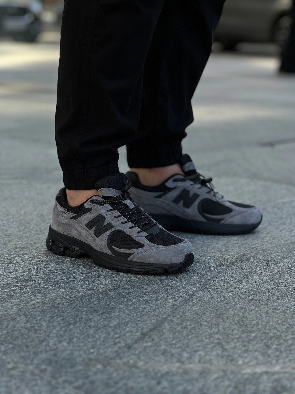 Кросівки чоловічі New Balance Jjjound x 2002R Gore-Tex "Grey/Black"/M2002RXZ від компанії Інтернет магазин "Airpac" - фото 1