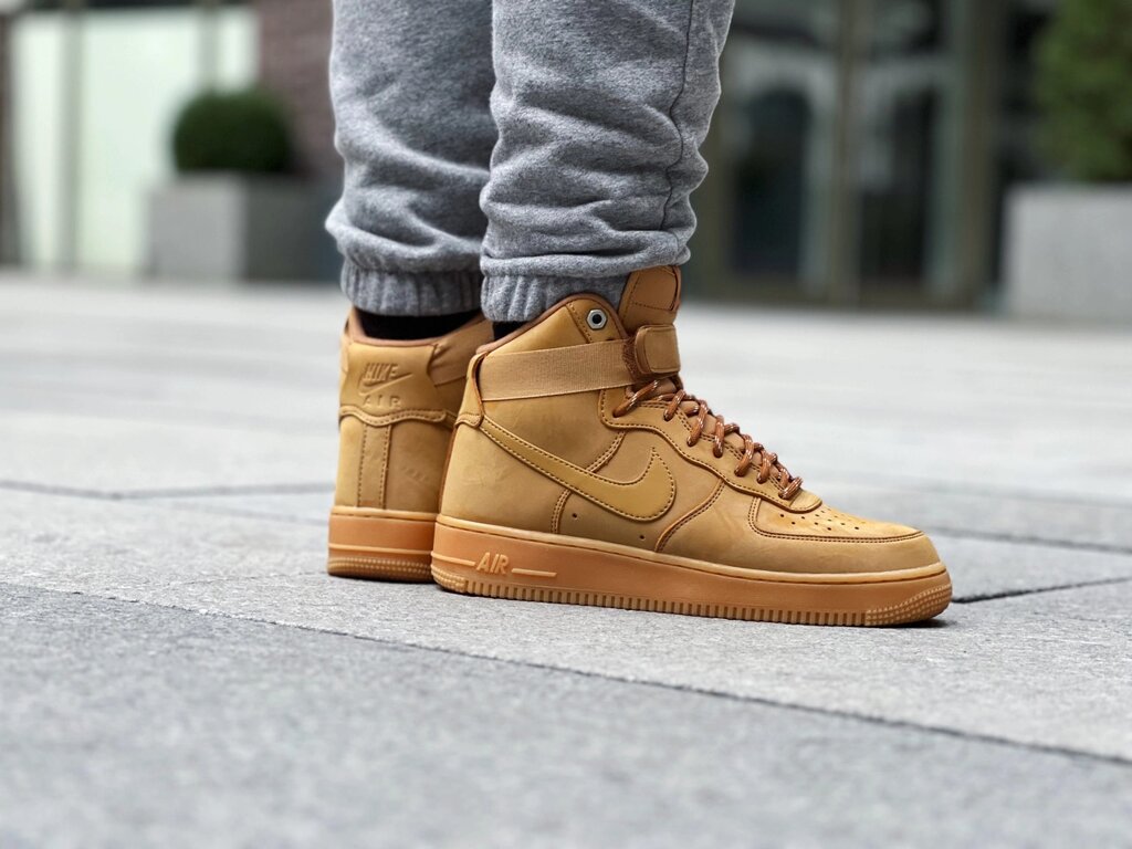 Кросівки чоловічі Nike Air Force 1 High 07 / CJ9178-200 від компанії Інтернет магазин "Airpac" - фото 1