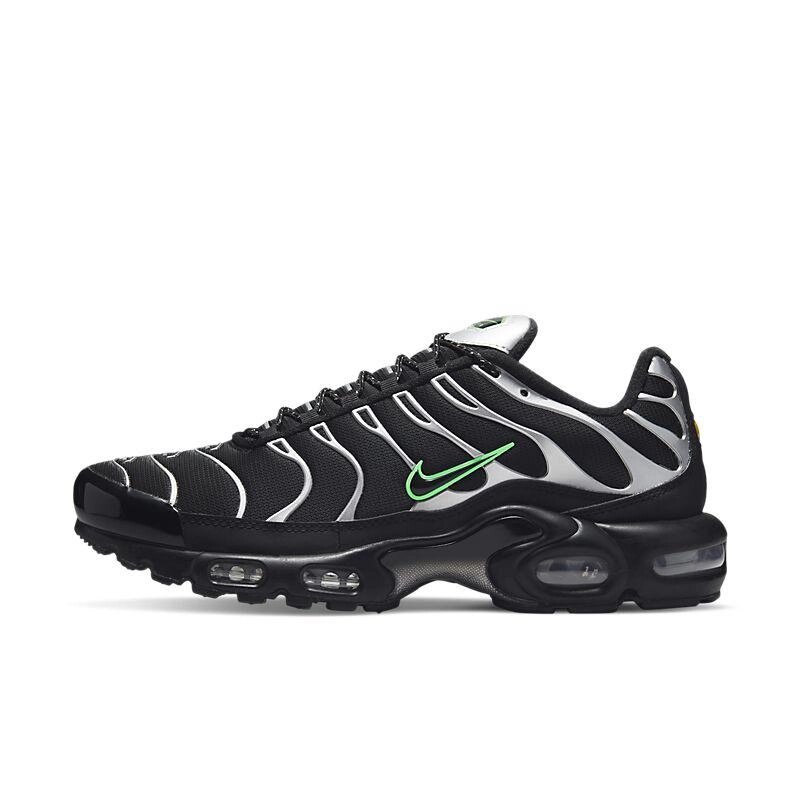 Кросівки чоловічі Nike Air Max Plus F22 "Black" / DR0139-001 від компанії Інтернет магазин "Airpac" - фото 1