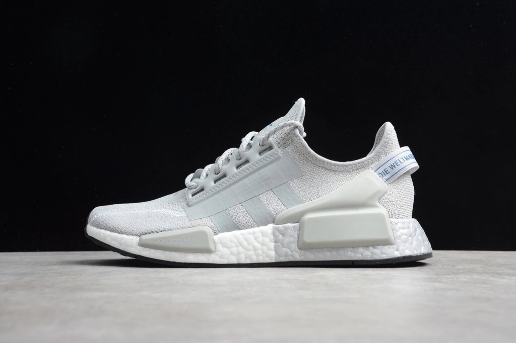 Кросівки жіночі Adidas NMD R1 V2 / ADM-3133 від компанії Інтернет магазин "Airpac" - фото 1