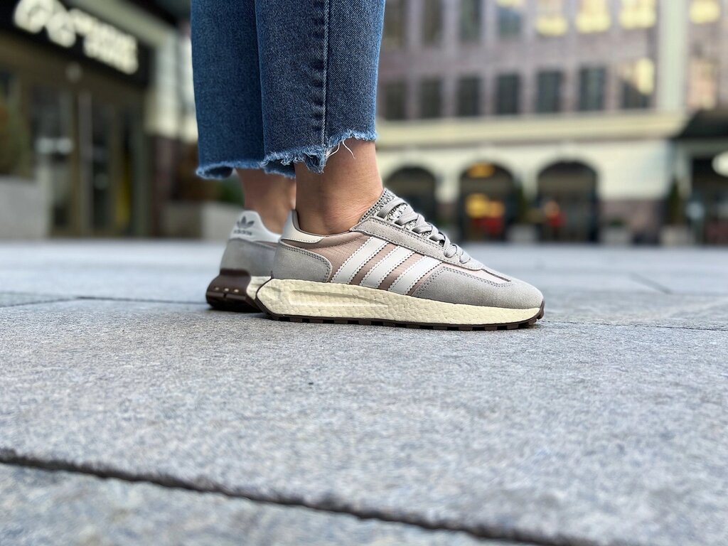 Кросівки жіночі Adidas Retropy E5 "Grey" / Q47101 (Розміри:36,38,38,5,39) від компанії Інтернет магазин "Airpac" - фото 1