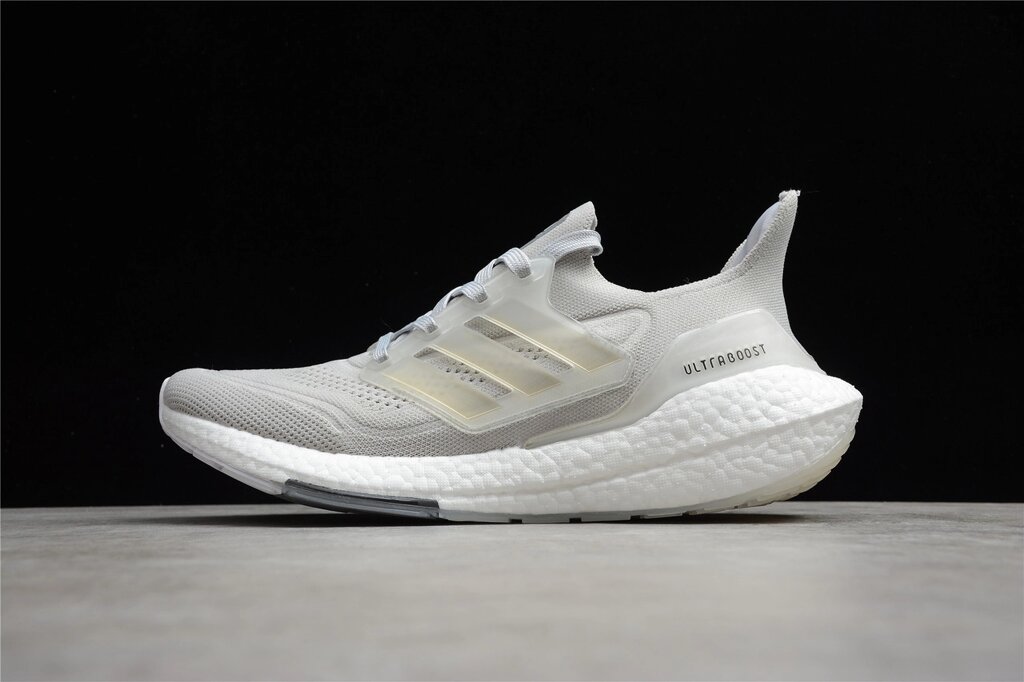 Кросівки жіночі Adidas Ultraboost 21 / ADM-3702 від компанії Інтернет магазин "Airpac" - фото 1