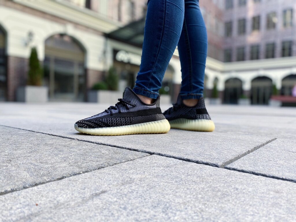 Кросівки жіночі Adidas Yeezy 350 Boost V2 "Asriel" / FZ5000 (Розміри:36,37,38,38,5) від компанії Інтернет магазин "Airpac" - фото 1