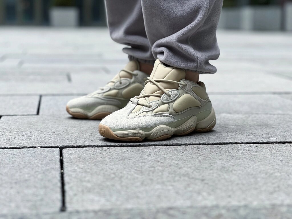 Кросівки жіночі adidas Yeezy 500 "Stone" / FW4839 від компанії Інтернет магазин "Airpac" - фото 1