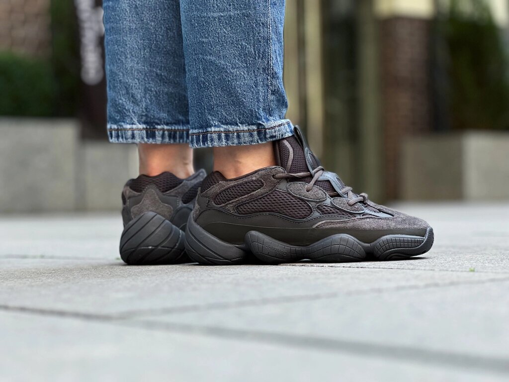 Кросівки жіночі Adidas Yeezy 500 Utility Black / F36640 від компанії Інтернет магазин "Airpac" - фото 1