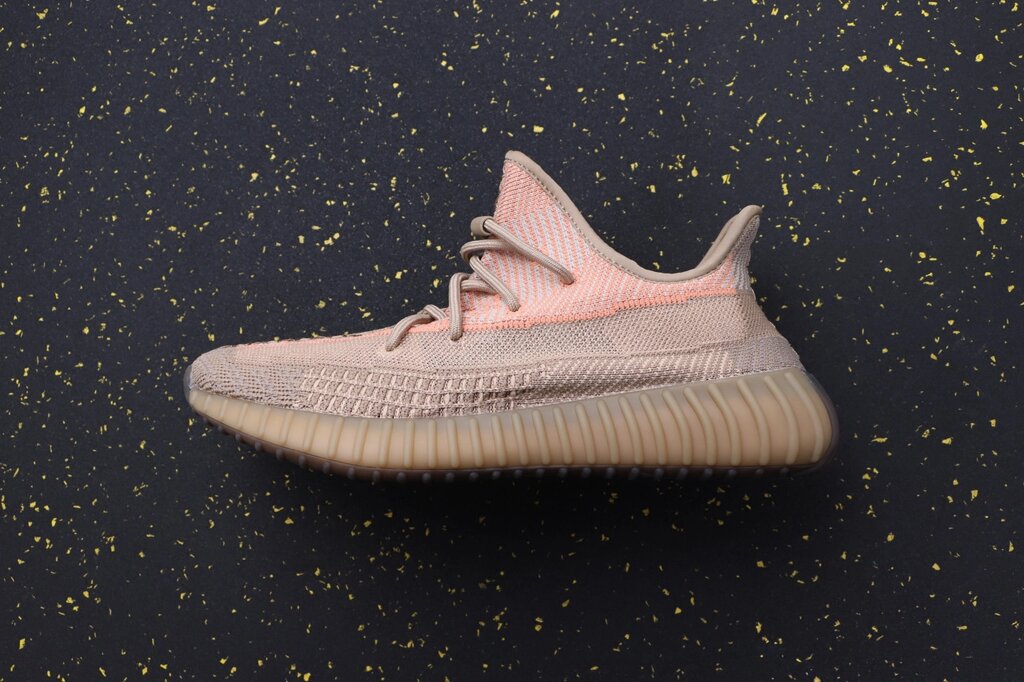 Кросівки жіночі Adidas Yeezy Boost 350 V2 / ADM-3591 від компанії Інтернет магазин "Airpac" - фото 1