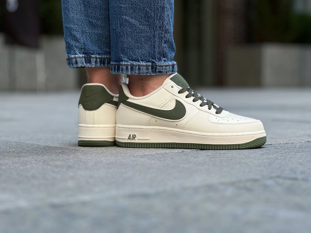 Кросівки жіночі Nike Air Force 1 Low 07 "Dark Grey/Brown White" / TU6995-396 від компанії Інтернет магазин "Airpac" - фото 1