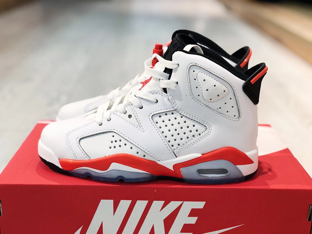 Кросівки жіночі Nike Air Jordan 6 High (Розмір:37) від компанії Інтернет магазин "Airpac" - фото 1