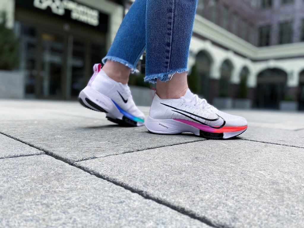 Кросівки жіночі Nike Air Zoom Tempo Next% / CI9924-100 (Розміри:37,38) від компанії Інтернет магазин "Airpac" - фото 1