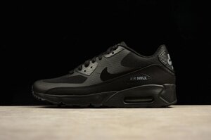 Кросівки чоловічі Nike Air Max 90 Ultra Essential / NKR-383