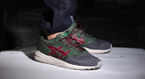 Кроссовки женские Asics Gel Saga / ASC-551