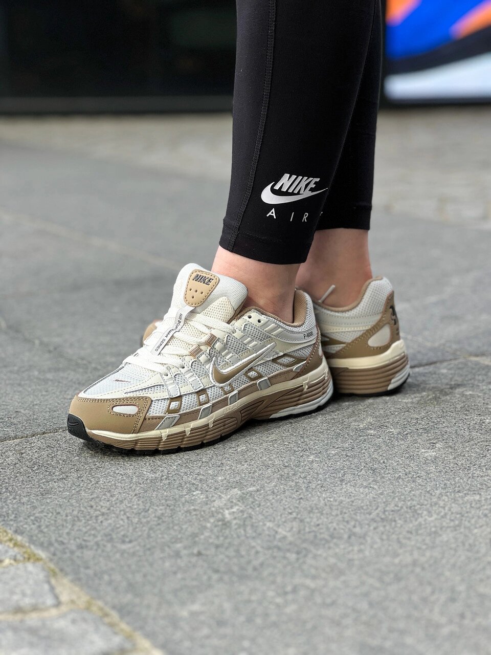 Кроссовки женские Nike P-6000 Premium "White/Brown" / FQ8243-025 від компанії Інтернет магазин "Airpac" - фото 1