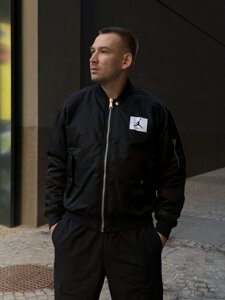 Куртка мужская Air Jordan Essential Varsity Jacket Black / DQ7345-010 XL