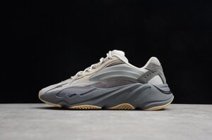 Кросівки жіночі Adidas Yeezy 700 Boost V2 / ADM-2739