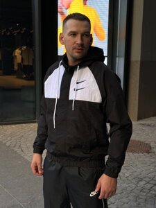 Вітровка чоловіча Nike Sportswear Swoosh / DD1089-011