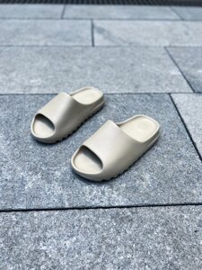 Тапочки жіночих Kanye West x Adidas Yeezy Slide Pure Beige / GW1934 (Розмір:36,5)