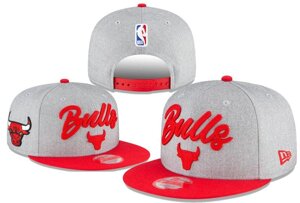 Кепка з прямим козирком Chicago Bulls / SNB-078