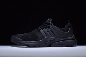 Кросівки чоловічі Nike Air Presto / NKR-597