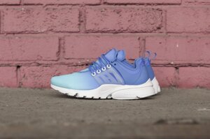 Кросівки жіночі Nike Air Presto / NKR-611