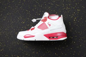 Кроссовки женские Air Jordan 4 / AJM-798