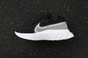 Кросівки жіночі Nike Epic React Flyknit / ERF-058