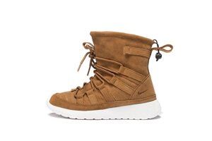 Чоботи жіночі зимові Nike Roshe Run Snow Boots / WNTR-334