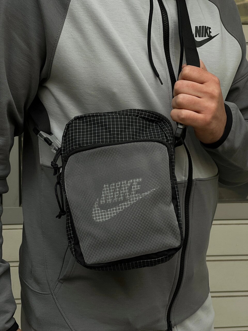 Сумка через плече Nike Heritage Crossbody 2.0 Trl / CV1408-011 від компанії Інтернет магазин "Airpac" - фото 1