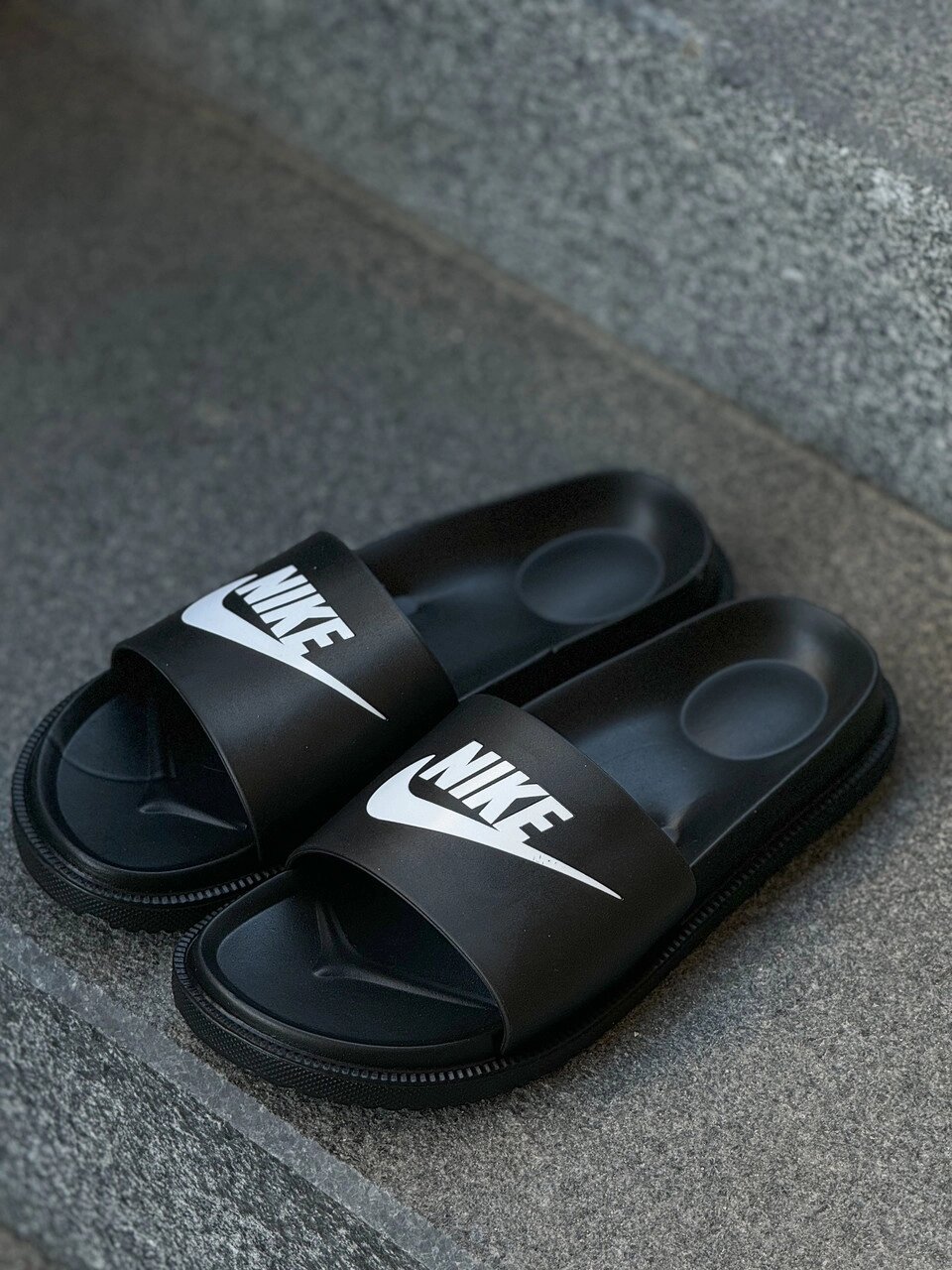 Тапочки Nike SB Victori One Slide "Black" від компанії Інтернет магазин "Airpac" - фото 1