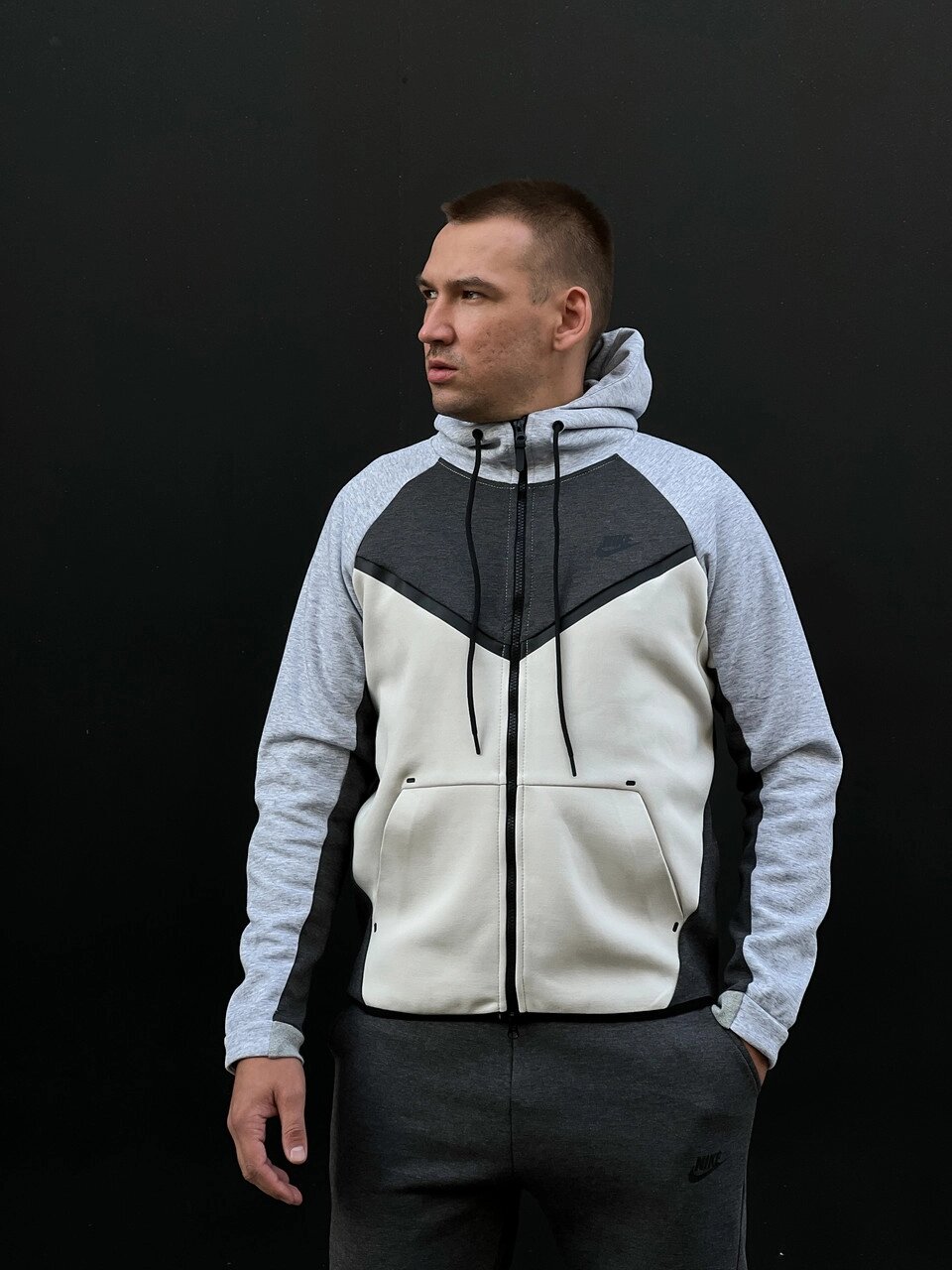 Толстовка чоловіча Nike NSW Tech Fleece Windrunner / 885905-032 від компанії Інтернет магазин "Airpac" - фото 1