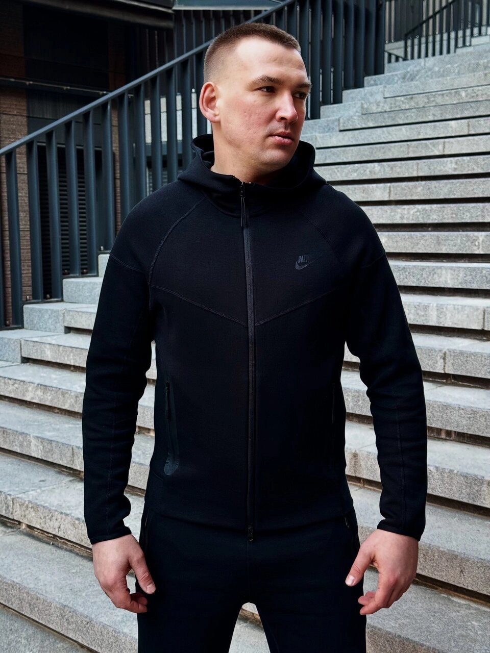 Толстовка мужская Nike Sportswear Tech Fleece Windrunner Full-Zip Hoodie / FB7921-010 від компанії Інтернет магазин "Airpac" - фото 1