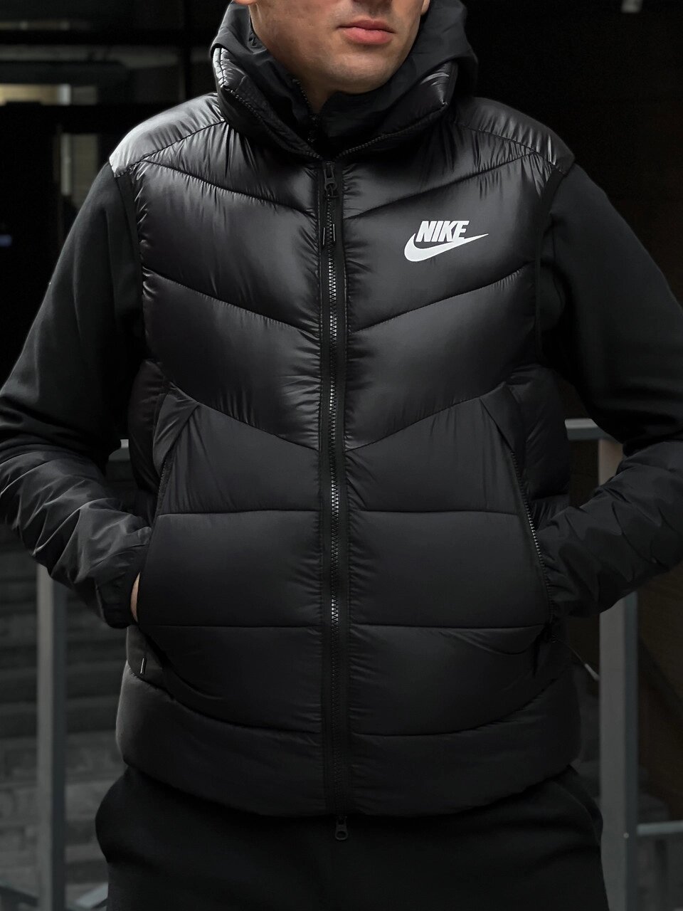 Жилетка чоловіча Nike M NSW Down-Fill Windrunner Vest / 928859-010 (Розмір:S) від компанії Інтернет магазин "Airpac" - фото 1