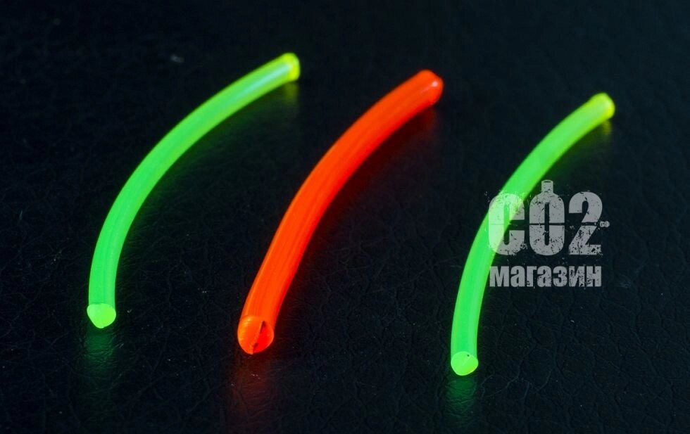 Фібергласові нитки для прицільних планок і мушок (червоний 2 мм + зелений 1,5 мм х 2 шт) від компанії CO2 магазин - фото 1