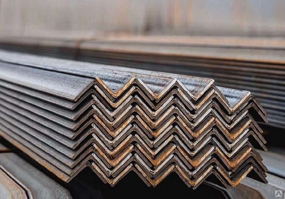 Куточок металевий 50х50х5 від компанії ТОВ "Сталь Союз" - фото 1