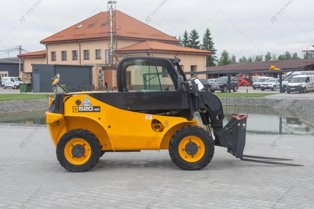 Навантажувач JCB 520-40 2017 р. 36,3 кВт. 1690 м/г. №4491 від компанії Пак Трейд - фото 1