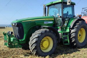 Трактор John Deere 8320 2004 р. 320 к. с. 12197 м/год. 3766