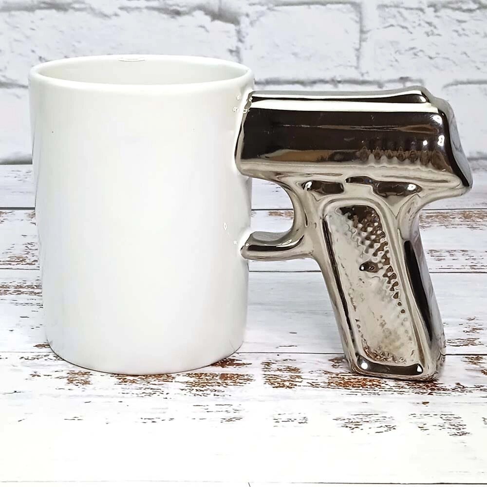 Чашка Пістолет (біла з срібним) від компанії Shock km ua - фото 1
