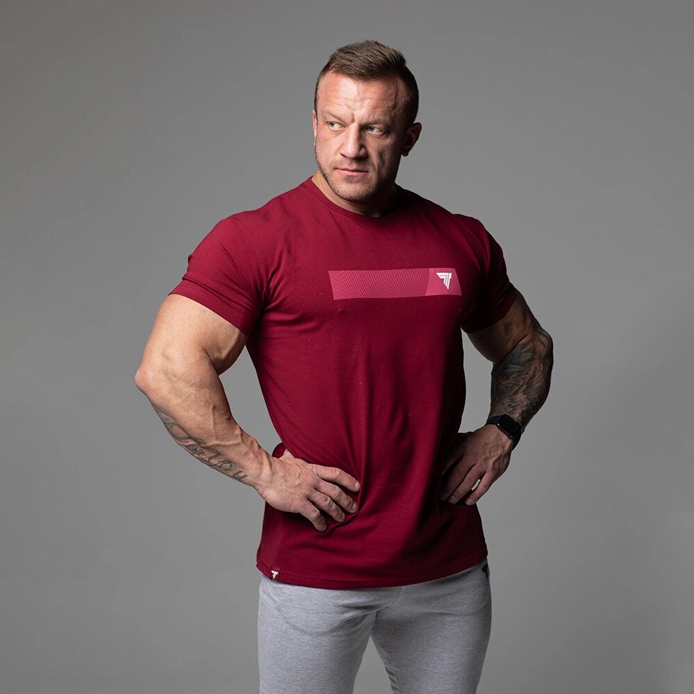 Чоловіча футболка Trec Nutrition Basic 136, Red XL від компанії Shock km ua - фото 1