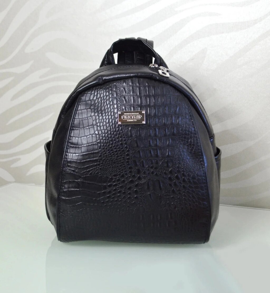 Чорний жіночий рюкзак код 9-60 від компанії Shock km ua - фото 1