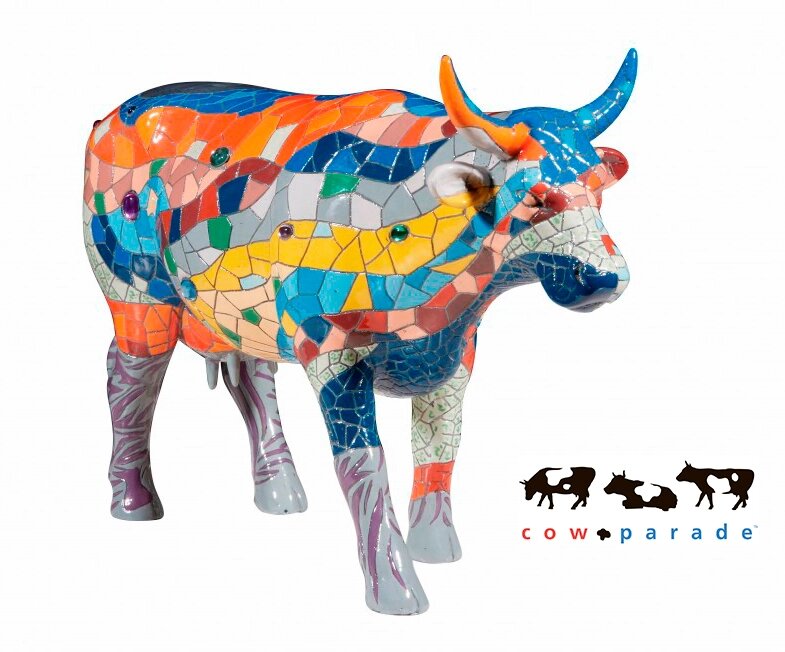 Колекційна статуетка корова Barcelona, Size L від компанії Shock km ua - фото 1