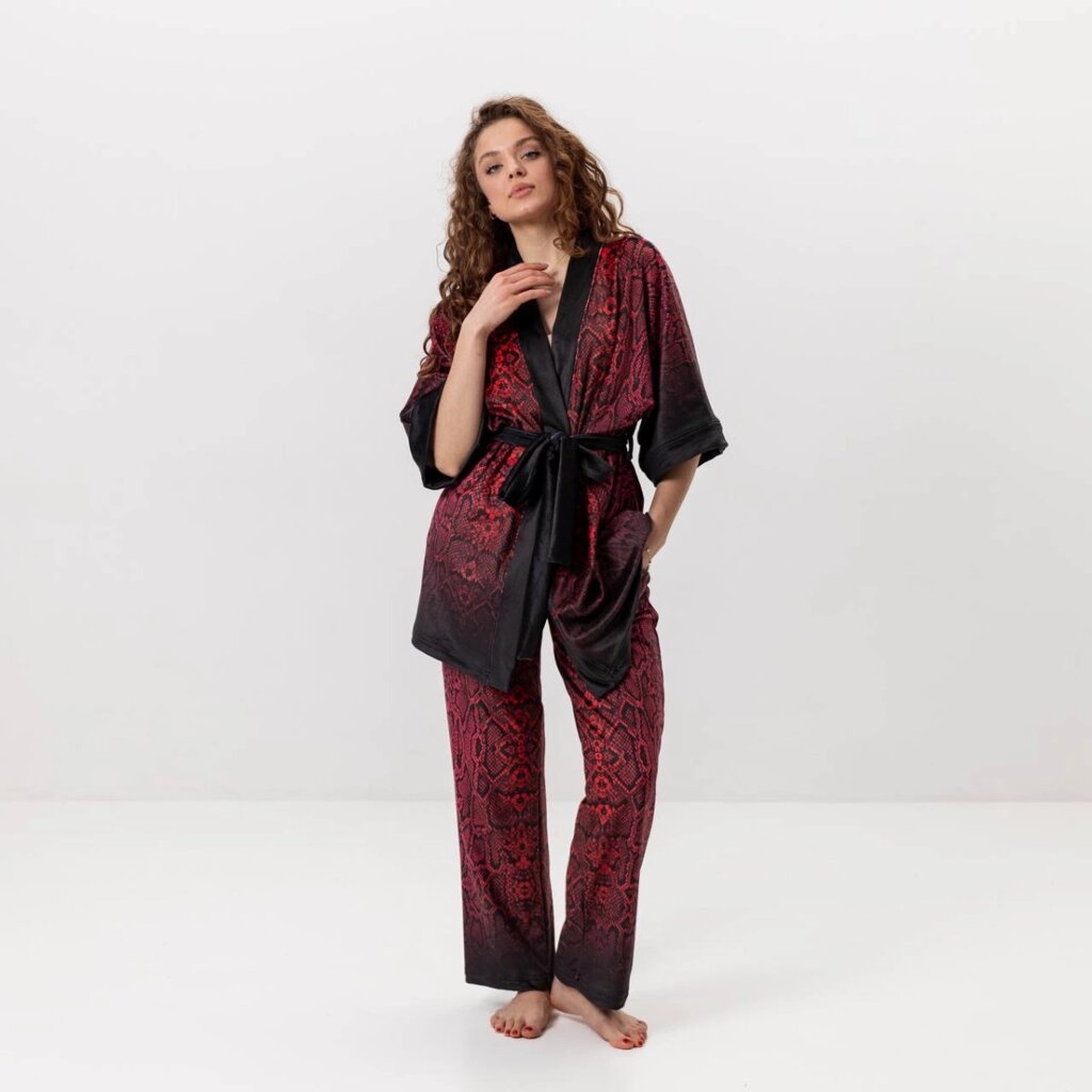 Комплект жіночий з плюшевого велюру штани та халат Червона Змія 3428_S 15995 S від компанії Shock km ua - фото 1