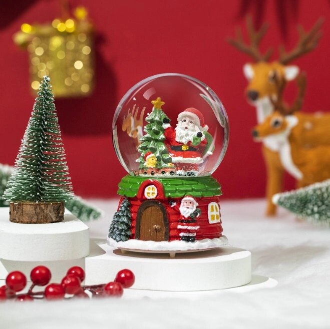 Куля новорічна декоративна з підсвіткою Дід Мороз з песиком 13990 12х8 см від компанії Shock km ua - фото 1