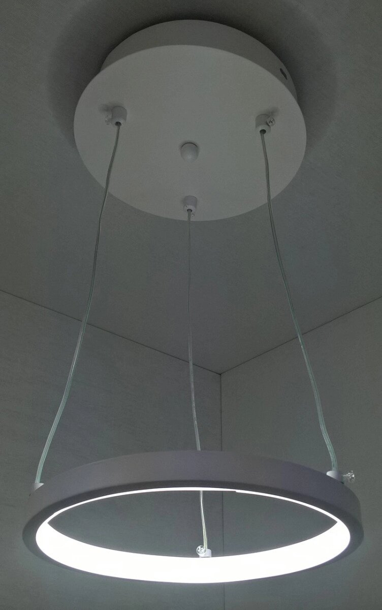 Світлодіодна стельова LED люстра 9079/1-(200)-wh Білий 13-100х20х20 см. від компанії Shock km ua - фото 1