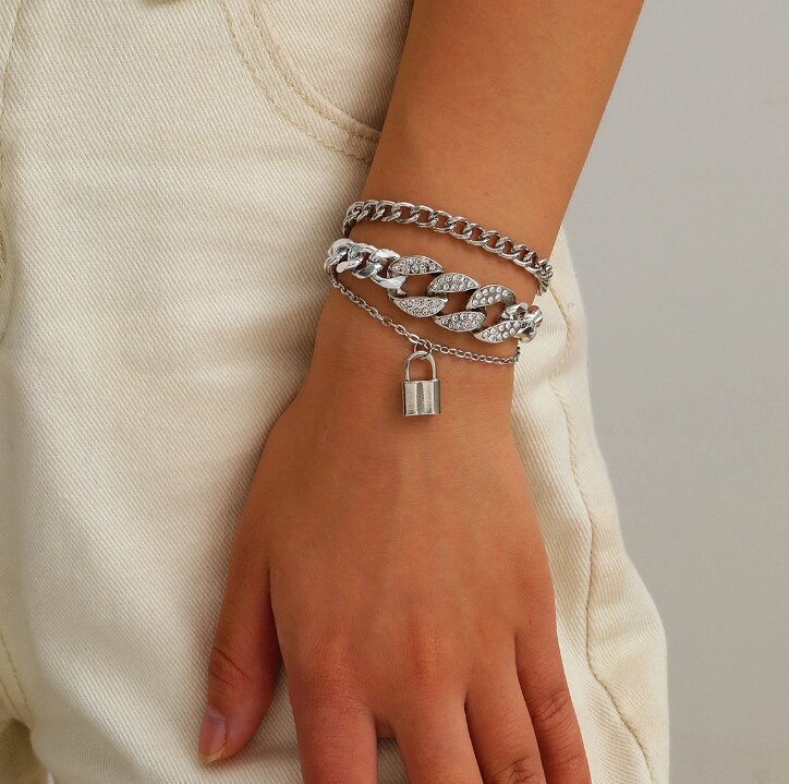Набір жіночих сріблястих браслетів на руку код 2290 від компанії Shock km ua - фото 1
